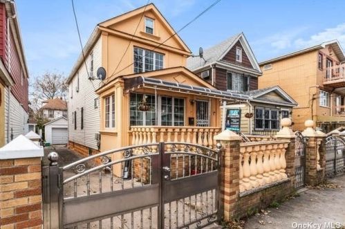94-20 134th St, Jamaica, NY 11419-1511