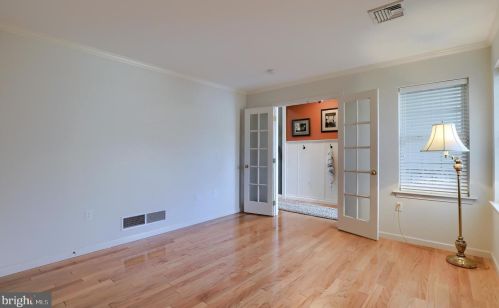 34 Red Leaf Ln, Lancaster PA 17602-7000 exterior