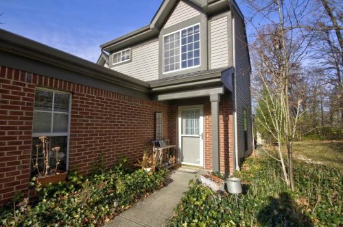 7116 Sweetwater Dr, Florence, KY 41042-2529
