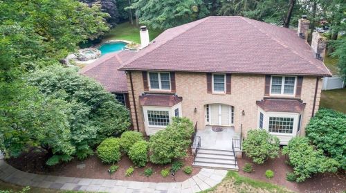 90 Gun Club Rd, Stamford, CT 06903-1024