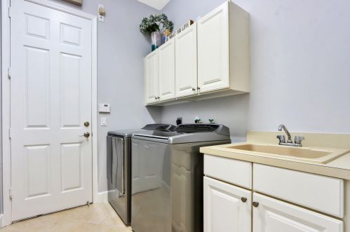 9532 Nuova Way, Port Saint Lucie FL  34986-2831 exterior