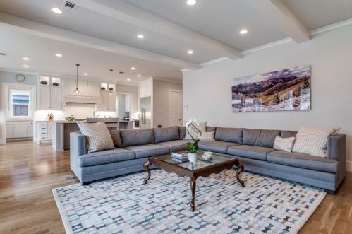 7042 Casa Loma Ave, Dallas TX  75214-4006 exterior