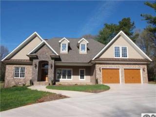 1307 6 St, Hickory NC  28601-1703 exterior