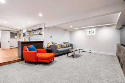 101 Corona St, Denver CO 80218-3803 exterior