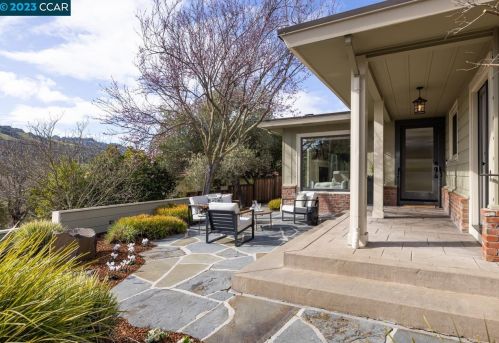 9 Southwood Dr, Orinda CA  94563-3010 exterior