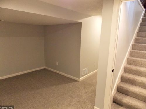 61 Cook Ave, Saint Paul MN 55130-3837 exterior