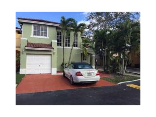8697 161st Ct, Miami, FL 33193-5405
