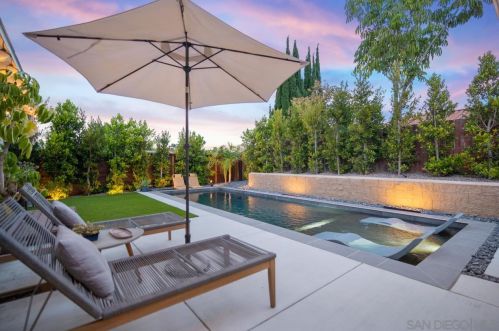 3987 Broadlawn St, San Diego CA 92111-3318 exterior