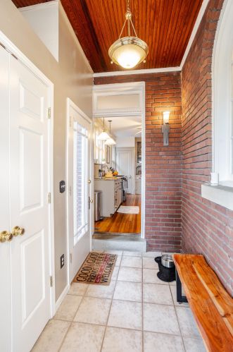 61 Taylor Ave, Newport KY  41075-1387 exterior