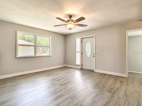 1441 Admiral Halsey Ave, Daytona Beach FL  32124-3614 exterior