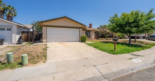 11325 Camarosa Cir, San Diego CA 92126-1621 exterior
