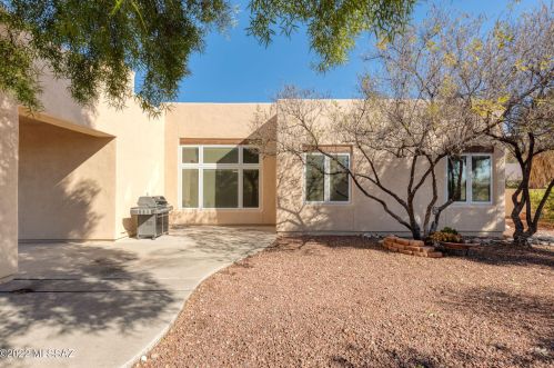 300 Hidden Quail Dr, Tucson AZ  85704-6940 exterior