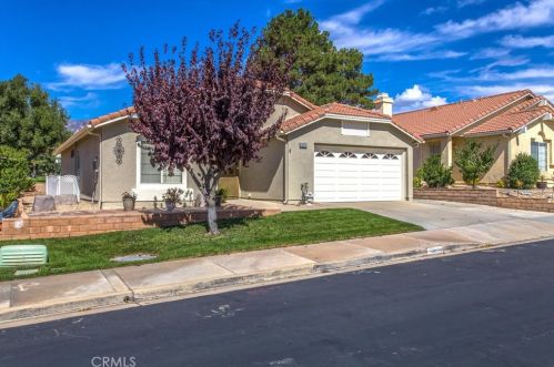 40804 Caballero Dr, Beaumont CA  92223-5590 exterior