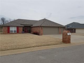 610 Landy Pl, Fayetteville AR  72701-8884 exterior