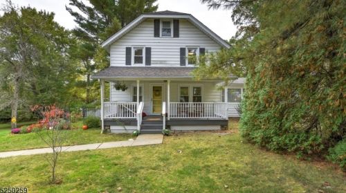 1502 Macopin Rd, West Milford, NJ 07480-2922