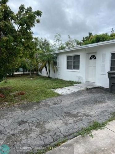 4790 Tortuga Dr, West Palm Beach, FL 33407-1728
