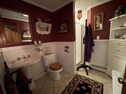 128 Pound Rd, Cumberland RI  02864-2706 exterior