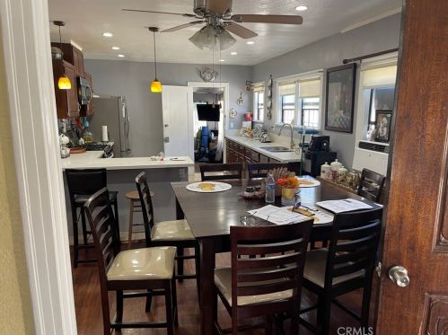 4305 Lugo Ave, Lynwood CA  90262-3818 exterior