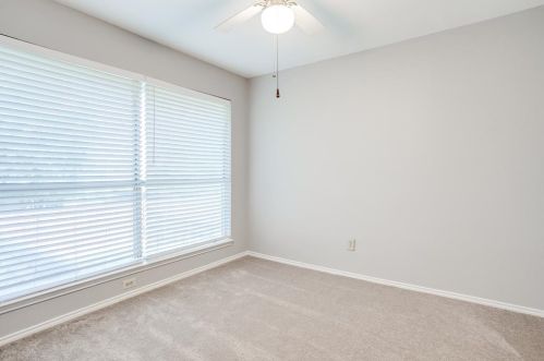 4513 Prescott Cir, Lewisville TX  75028-2029 exterior