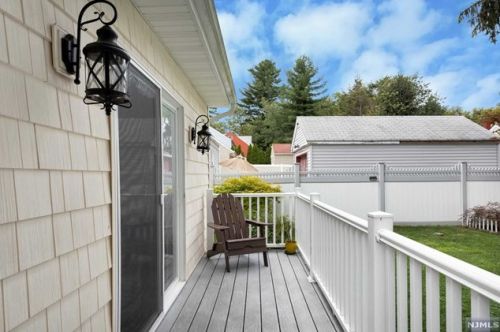 121 Herrick Ave, Teaneck NJ  07666-4106 exterior