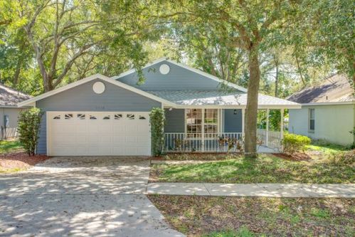 1116 Juniper Ct, Tavares, FL 32778-4987