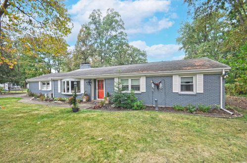 15657 Embers Dr, Mishawaka, IN 46545-1502