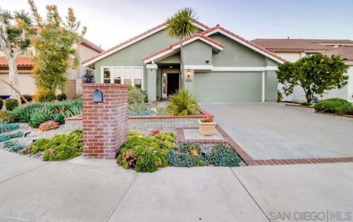 10370 Viacha Dr, San Diego CA  92124-3411 exterior