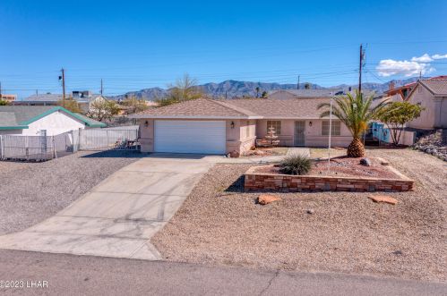 640 Desert View Dr, Lake Havasu City, AZ 86404-2767