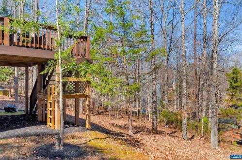 294 Jefferson Dr, Bybee VA  22963-2606 exterior