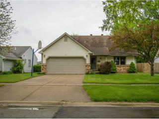 516 Bennington Dr, Maumee, OH 43537-2702