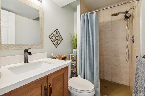 14670 58 Pl, Arvada CO 80004-3716 exterior