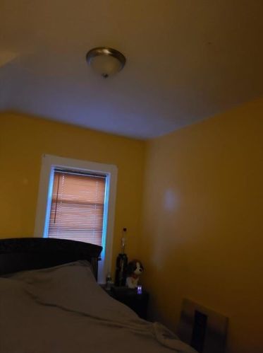 12 Wisdom Ave, Providence RI  02908-4533 exterior