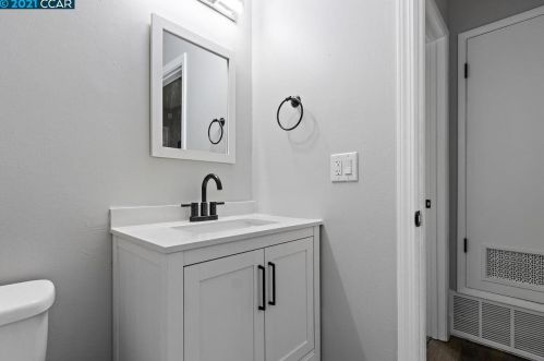 57 Meadowbrook Ave, West Pittsburg CA  94565-5550 exterior
