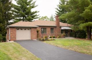1529 Westview Ct, Cincinnati, OH 45215-3925
