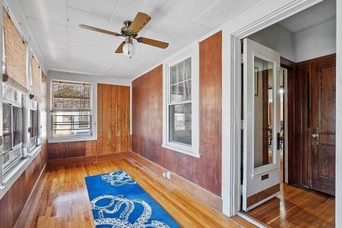 63 Plymouth St, Methuen, MA 01844-4254