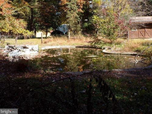 751 Cathcart Rd, Blue Bell PA exterior