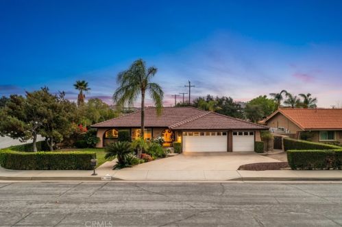 1350 Comstock Ave, Glendora CA 91741-2721 exterior