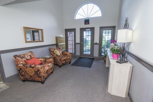 302 Keeneland Dr, Newport KY  41075-4071 exterior