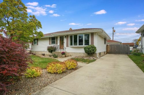 3013 100th St, Hammond, IN 46322-3320