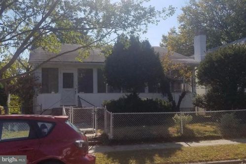 512 Whittier St, Washington, DC 20012-2746