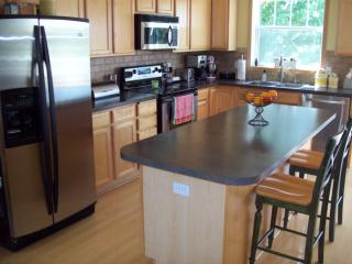 5321 Empire Ln, Minneapolis MN  55446-3723 exterior