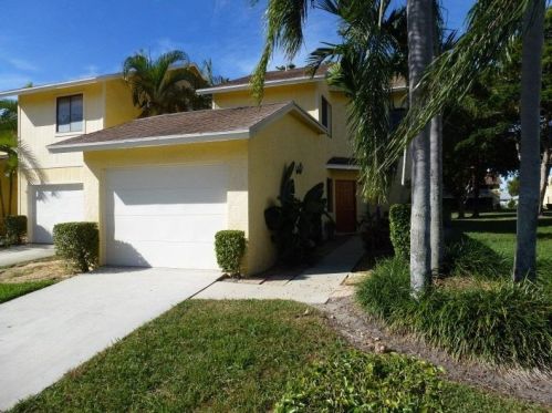 1601 Woodbridge Lakes Cir, West Palm Beach, FL 33406-5620
