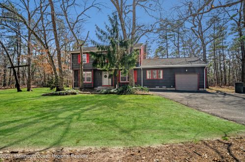 1068 Toms River Rd, Jackson Twp NJ  08527-5240 exterior