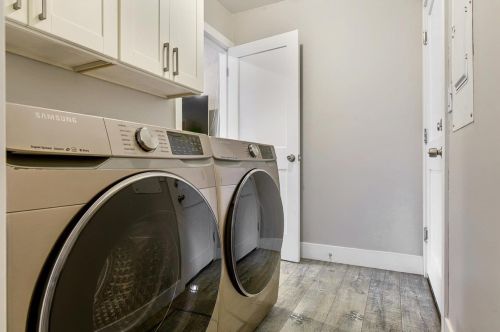 1449 Branham Ln, San Jose CA  95111-2760 exterior