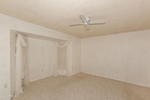 9941 Concho Cir, Sun City AZ 85373-1203 exterior