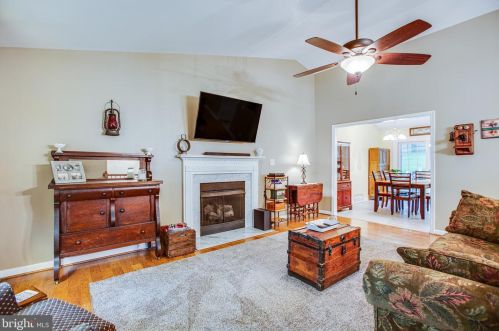 12702 Toll House Rd, Spotsylvania VA  22551-8137 exterior