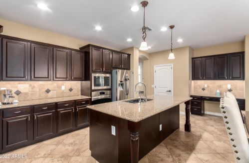 1433 Prescott Pl, Chandler, AZ 85249-5463
