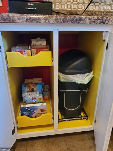 2315 4th St, Faribault MN  55021-5653 exterior