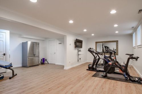 30 Glenwood St, Natick MA 01760-5649 exterior