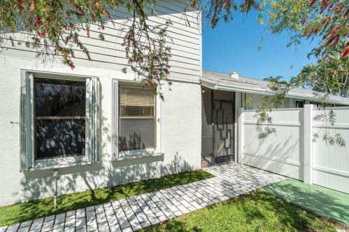2405 15th St, Delray Beach, FL 33445-1360